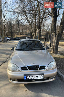 Седан Daewoo Lanos 2008 в Киеве