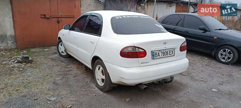 Седан Daewoo Lanos 1998 в Желтых Водах