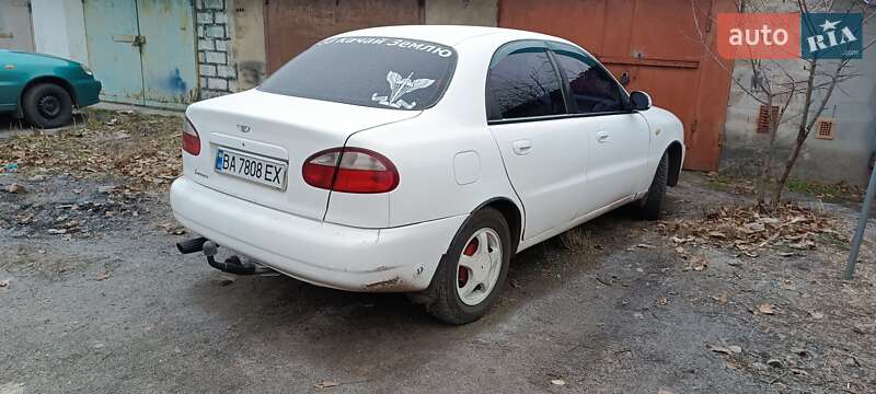 Седан Daewoo Lanos 1998 в Желтых Водах