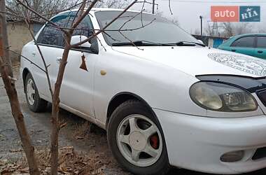 Седан Daewoo Lanos 1998 в Жовтих Водах