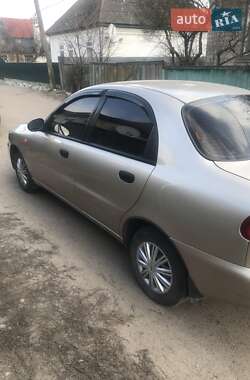 Седан Daewoo Lanos 2004 в Ичне