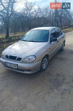 Седан Daewoo Lanos 1998 в Трускавці