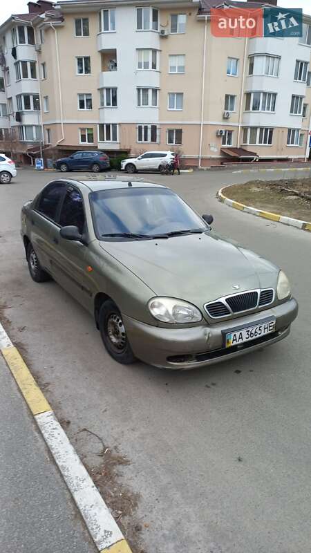 Седан Daewoo Lanos 2004 в 