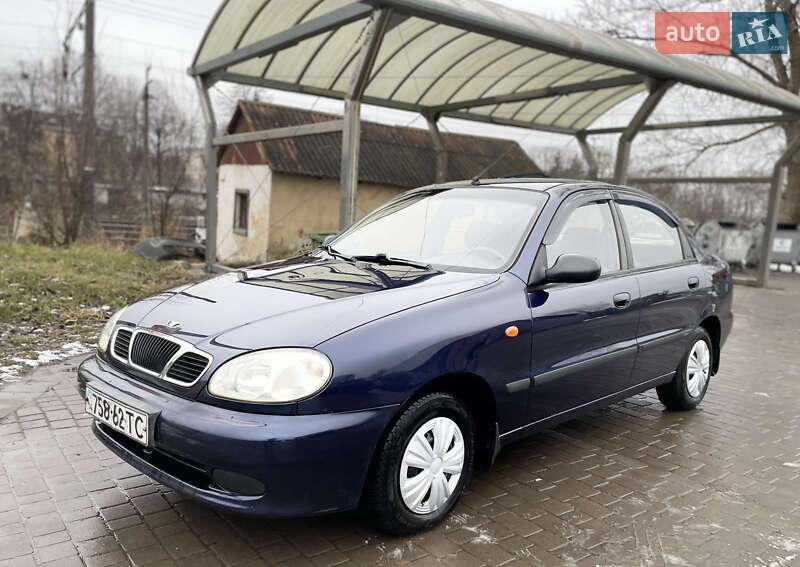 Седан Daewoo Lanos 2003 в Львове