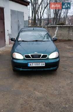 Седан Daewoo Lanos 2003 в Коломые