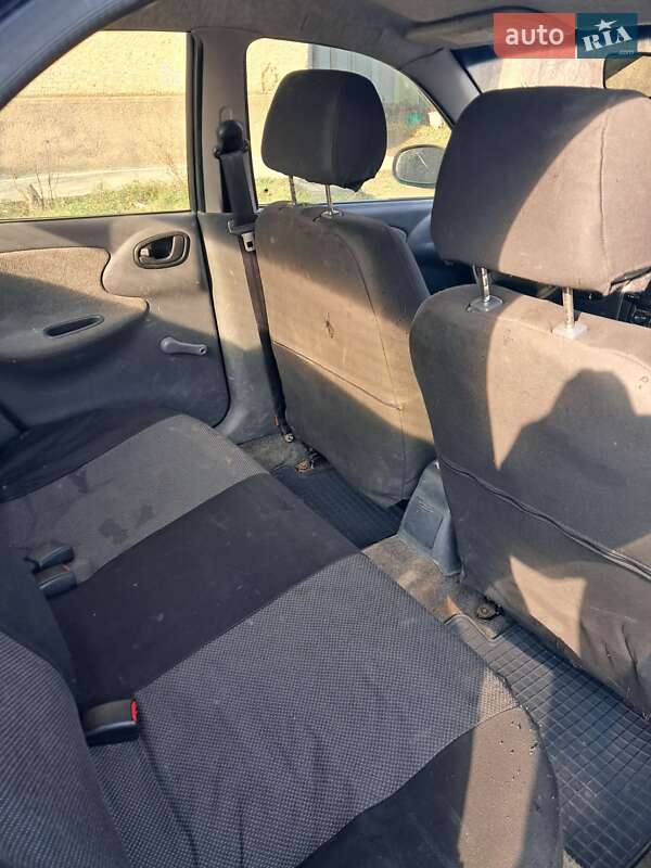 Седан Daewoo Lanos 2006 в Ужгороде