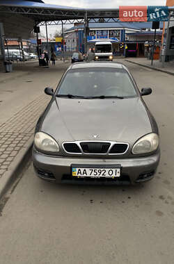 Седан Daewoo Lanos 2000 в 