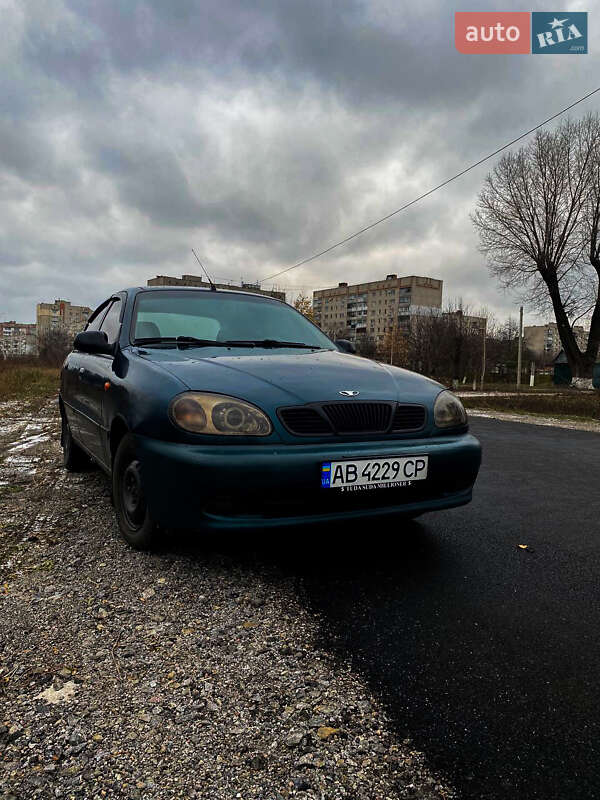 Седан Daewoo Lanos 2004 в Виннице