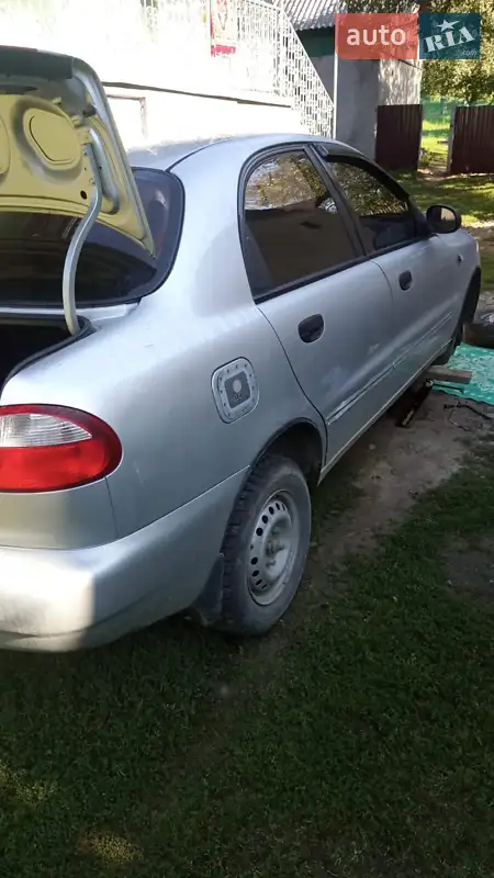 Daewoo Lanos 2002