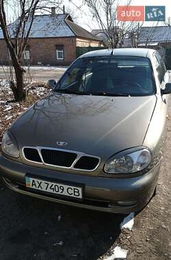 Седан Daewoo Lanos 2003 в Краснограде