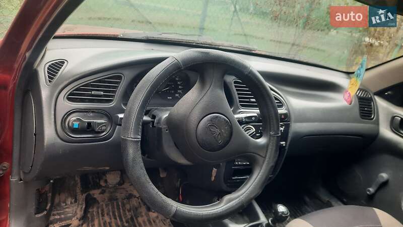 Седан Daewoo Lanos 2004 в 