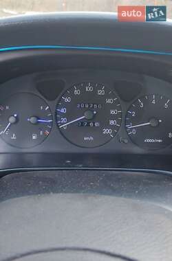 Седан Daewoo Lanos 1998 в Градижске