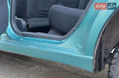 Седан Daewoo Lanos 1998 в Градижске
