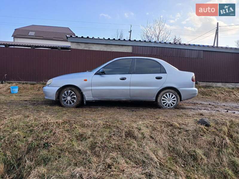 Седан Daewoo Lanos 2008 в Львове
