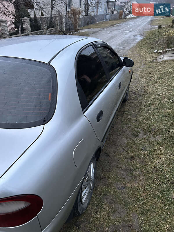 Седан Daewoo Lanos 2007 в Борщеві