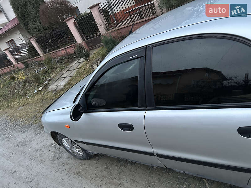 Седан Daewoo Lanos 2007 в Борщеві