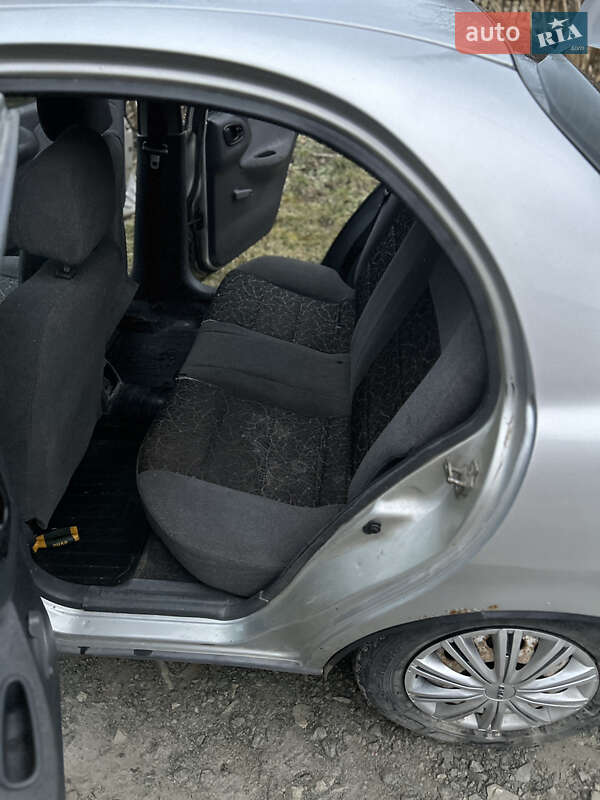 Седан Daewoo Lanos 2007 в Борщеві