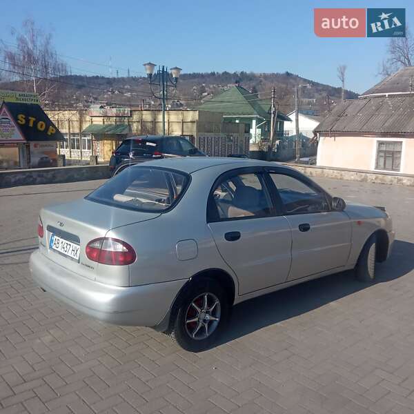 Седан Daewoo Lanos 2005 в Могилев-Подольске