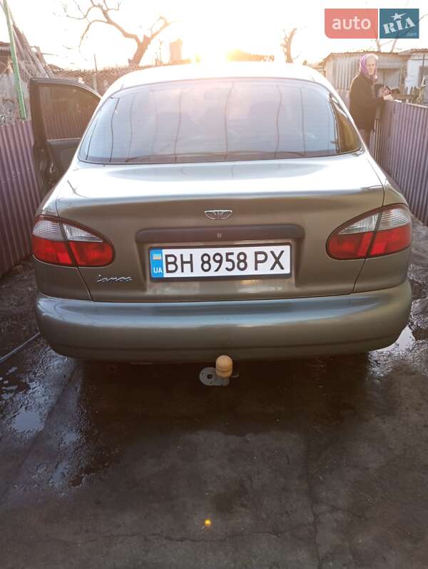 Седан Daewoo Lanos 2007 в Роздільній