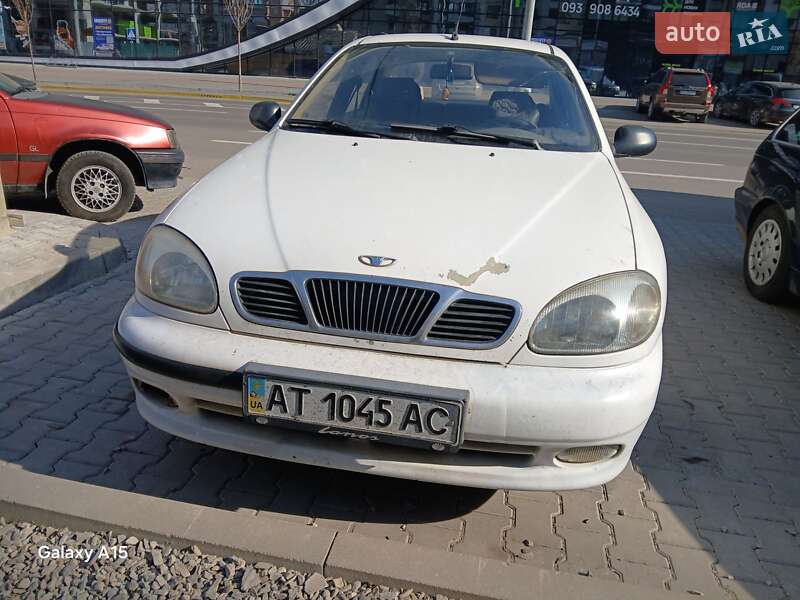 Седан Daewoo Lanos 2005 в Івано-Франківську