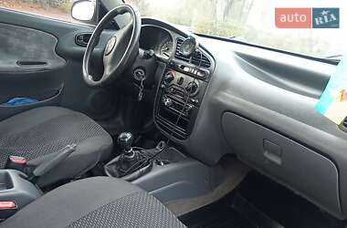 Седан Daewoo Lanos 2001 в 