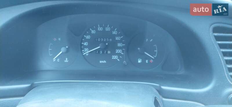 Седан Daewoo Lanos 2006 в Киеве