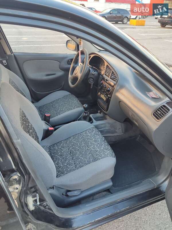 Седан Daewoo Lanos 2008 в 