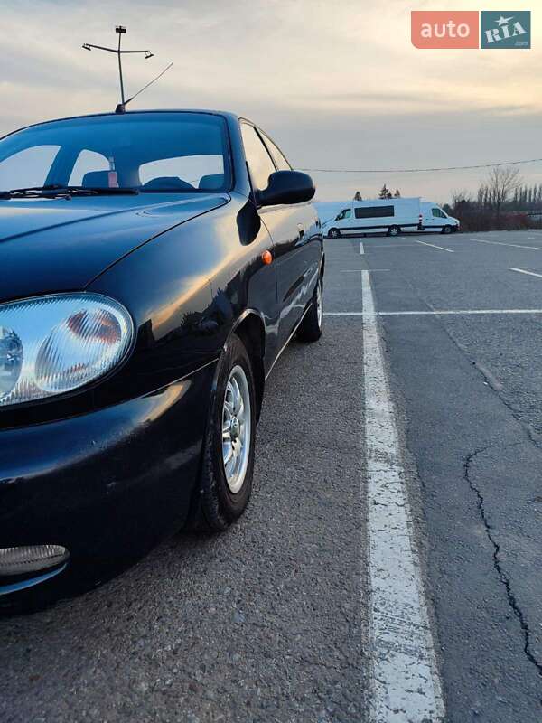 Седан Daewoo Lanos 2008 в Черновцах