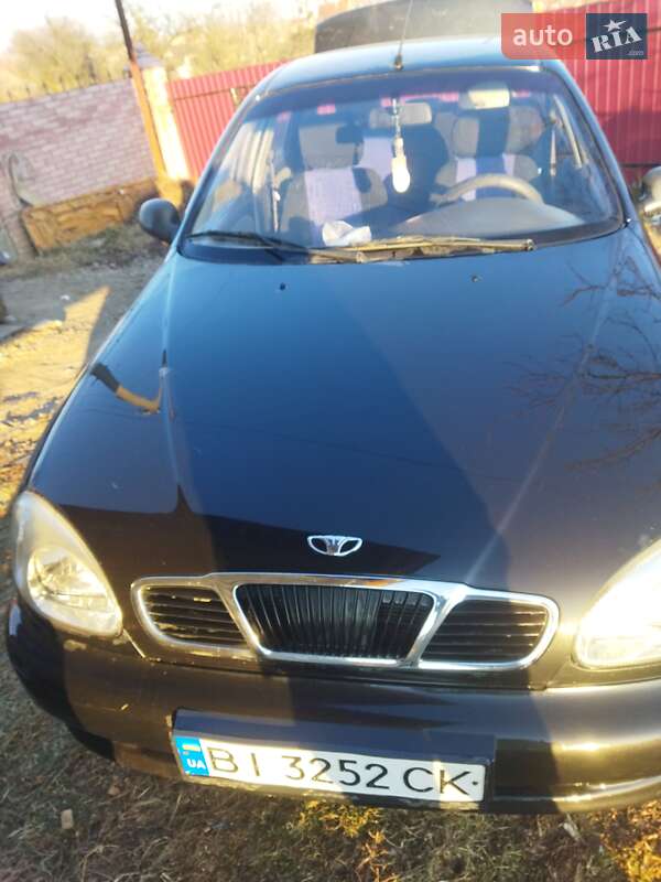 Седан Daewoo Lanos 2008 в Черновцах