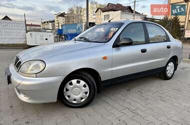 Седан Daewoo Lanos 2006 в Киеве