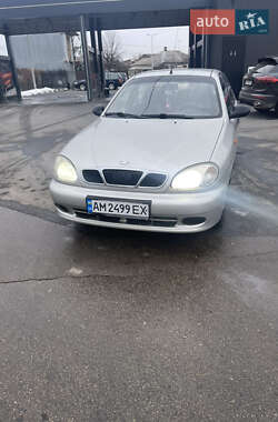 Седан Daewoo Lanos 2004 в Коростені