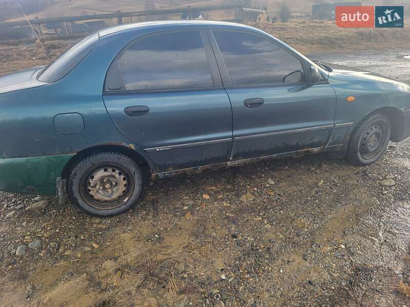 Седан Daewoo Lanos 2005 в Сколе