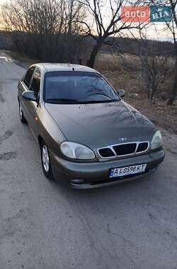 Седан Daewoo Lanos 2012 в 