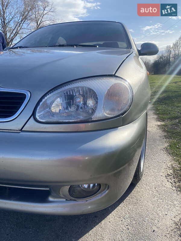 Седан Daewoo Lanos 2006 в Чернігові