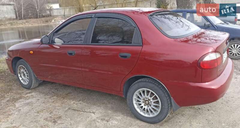 Седан Daewoo Lanos 2006 в Кременце