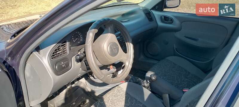 Седан Daewoo Lanos 2005 в Луцьку