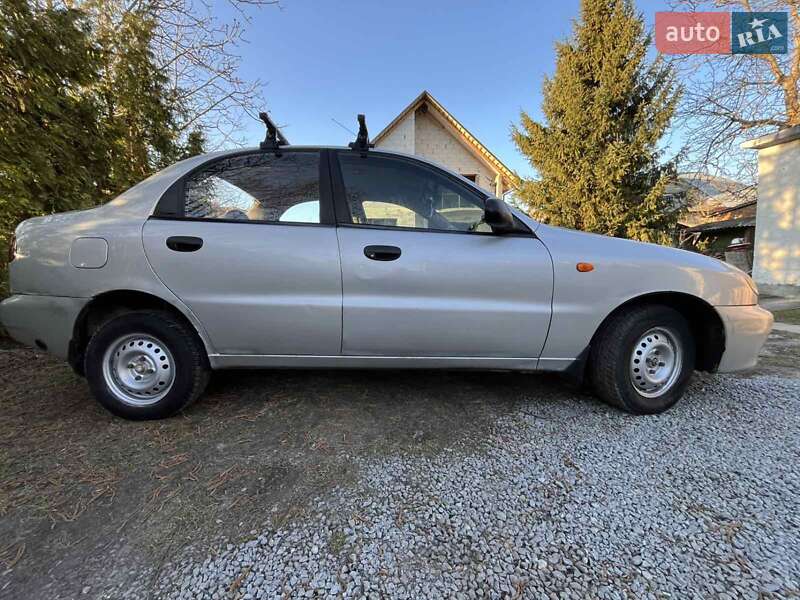 Седан Daewoo Lanos 2006 в Львові