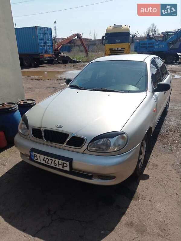 Daewoo Lanos 1998