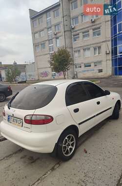 Хэтчбек Daewoo Lanos 2004 в 