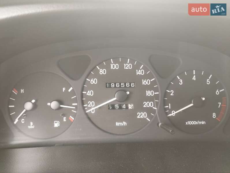 Хэтчбек Daewoo Lanos 2004 в Херсоне