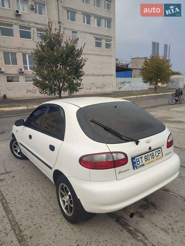 Хэтчбек Daewoo Lanos 2004 в Херсоне