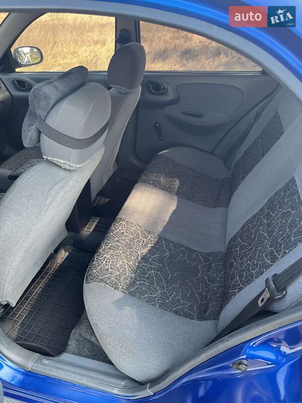 Седан Daewoo Lanos 2006 в Буче