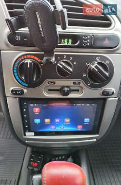 Хэтчбек Daewoo Lanos 2003 в 