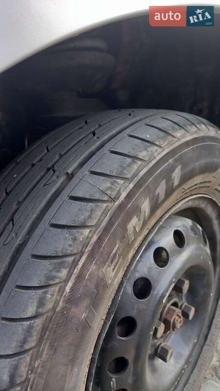 Седан Daewoo Lanos 2005 в Львове