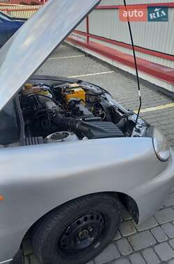 Седан Daewoo Lanos 2005 в Львове