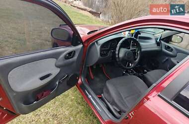 Седан Daewoo Lanos 2004 в 