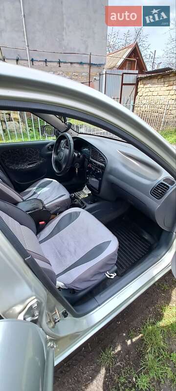 Седан Daewoo Lanos 2003 в Одессе