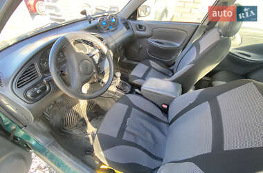 Седан Daewoo Lanos 1998 в 