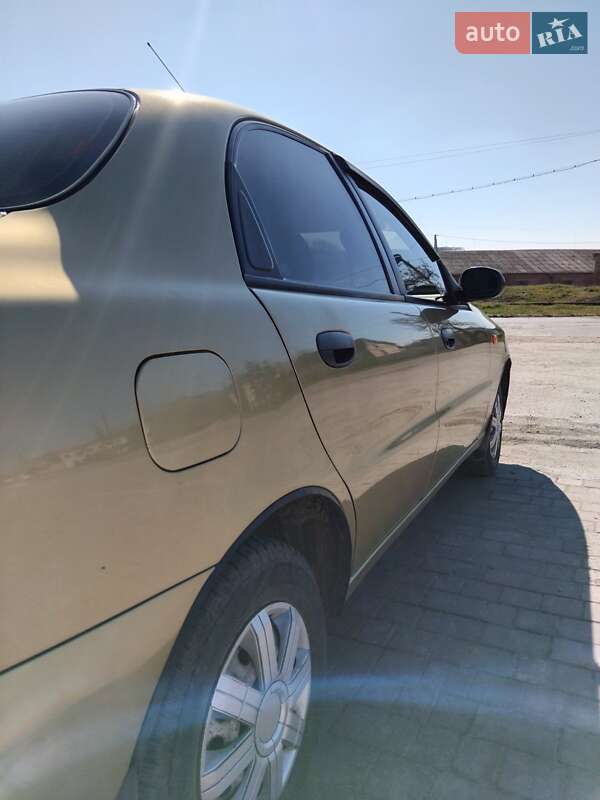 Седан Daewoo Lanos 2007 в Новой Ушице