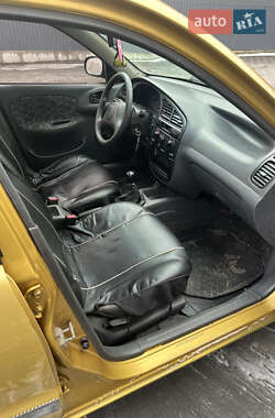 Седан Daewoo Lanos 2003 в 